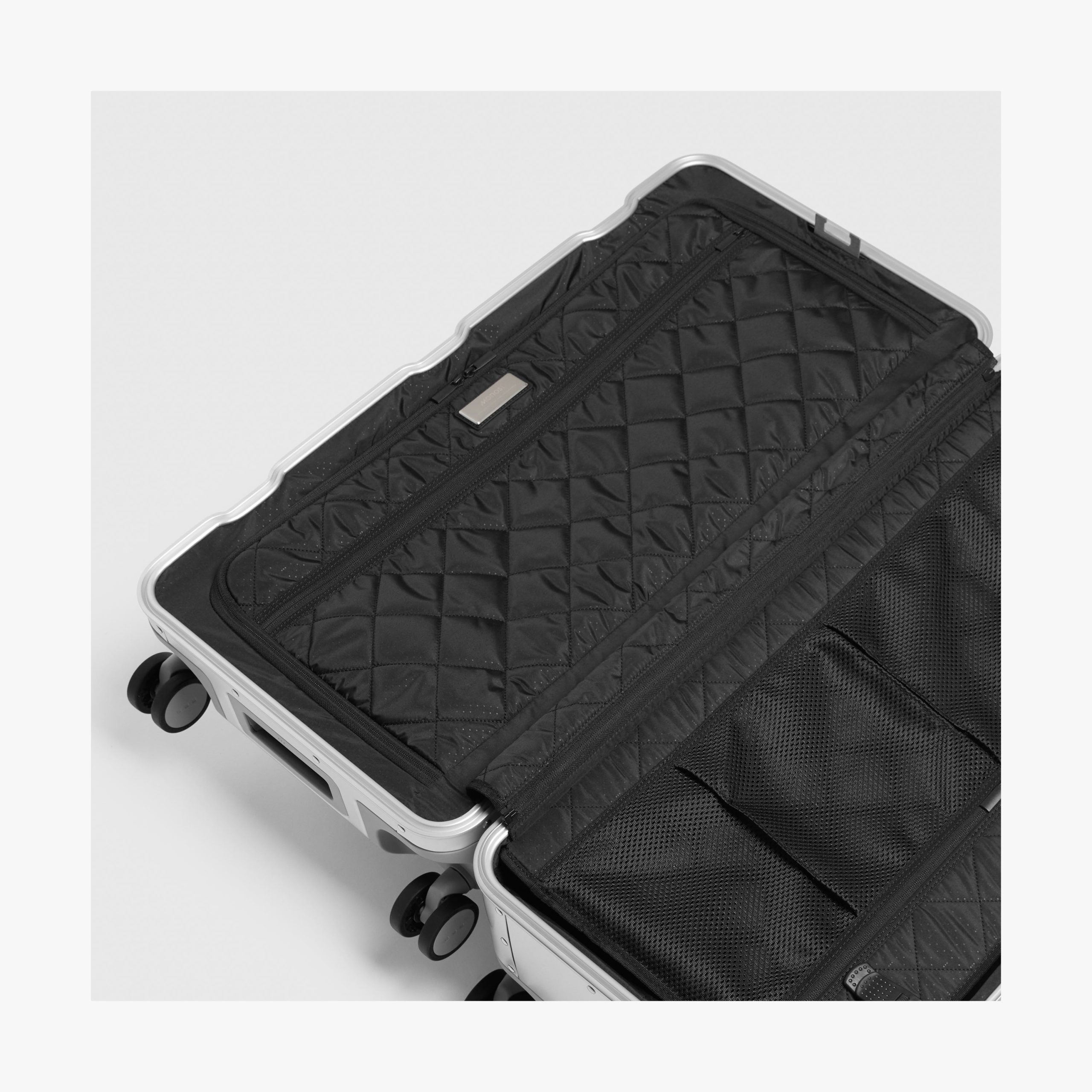 Aluminum Trunk Large - Image 30