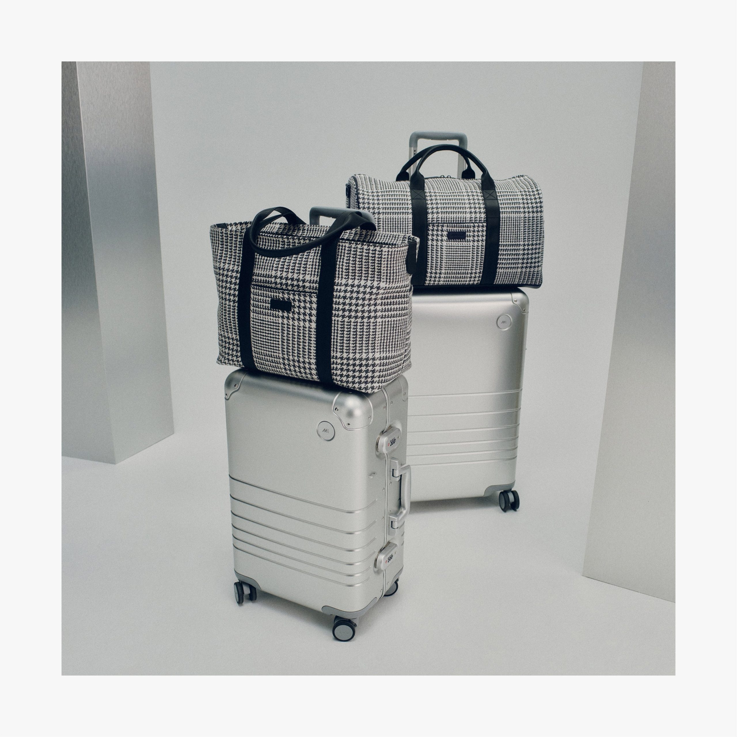 Metro Tote - Image 53