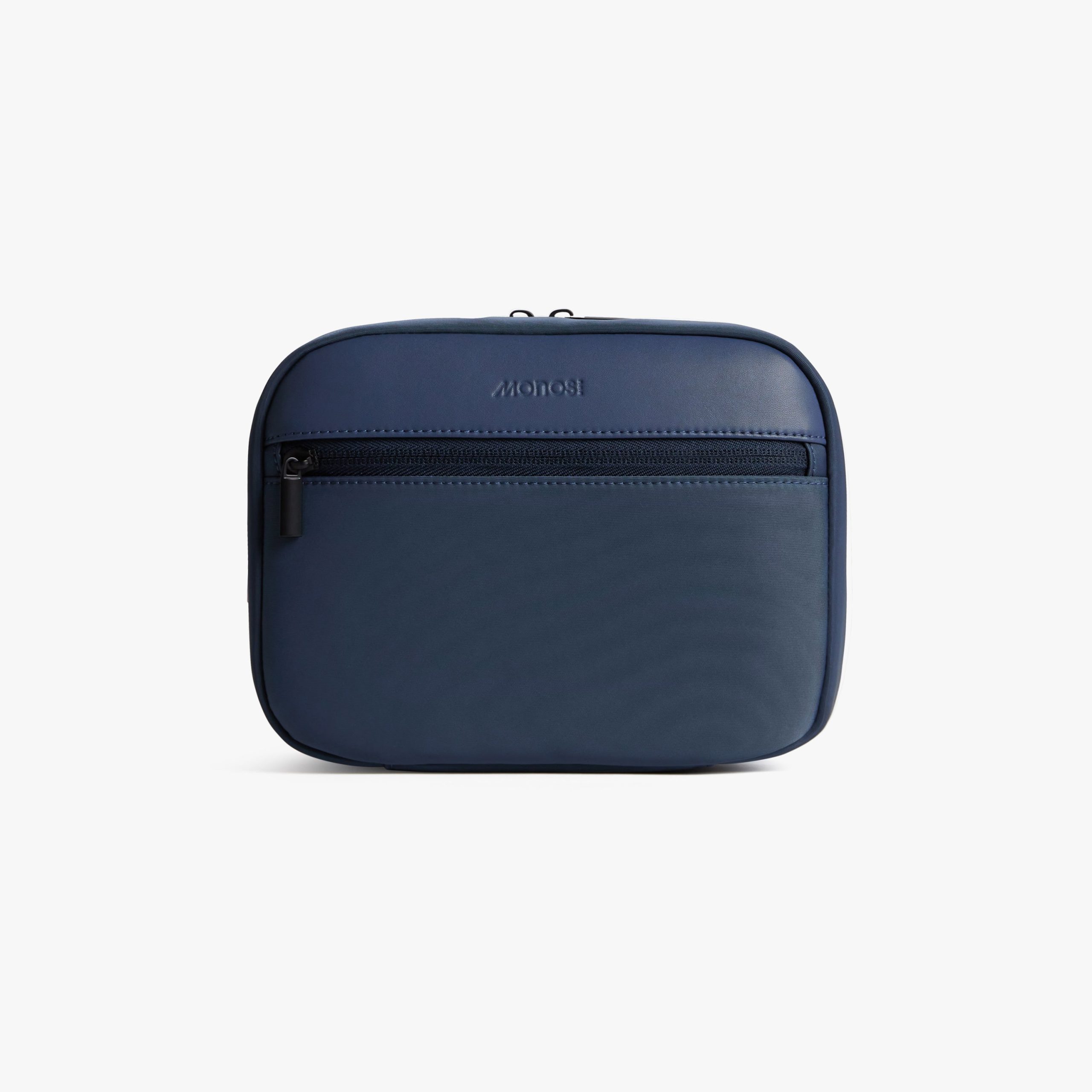 Metro Hanging Toiletry Case - Image 9