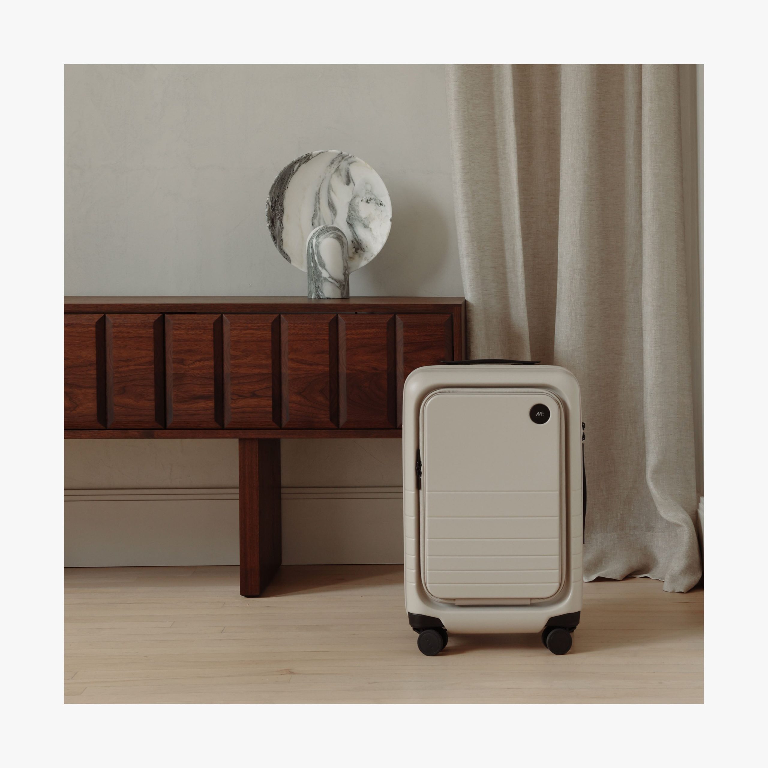 Carry-On Plus - Image 128