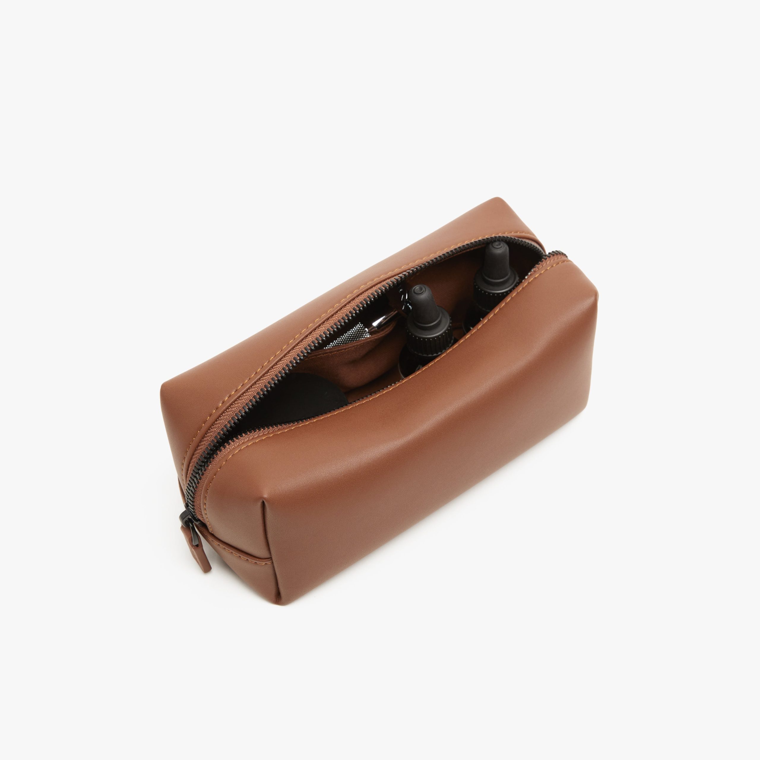Metro Toiletry Case - Image 84